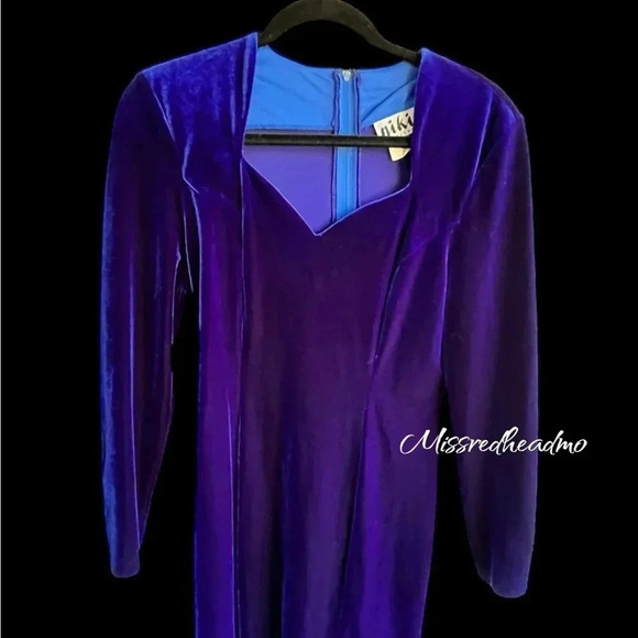 VINTAGE ~Niki Petites~ Velvet Dress - Size 6 - Picture 1 of 5